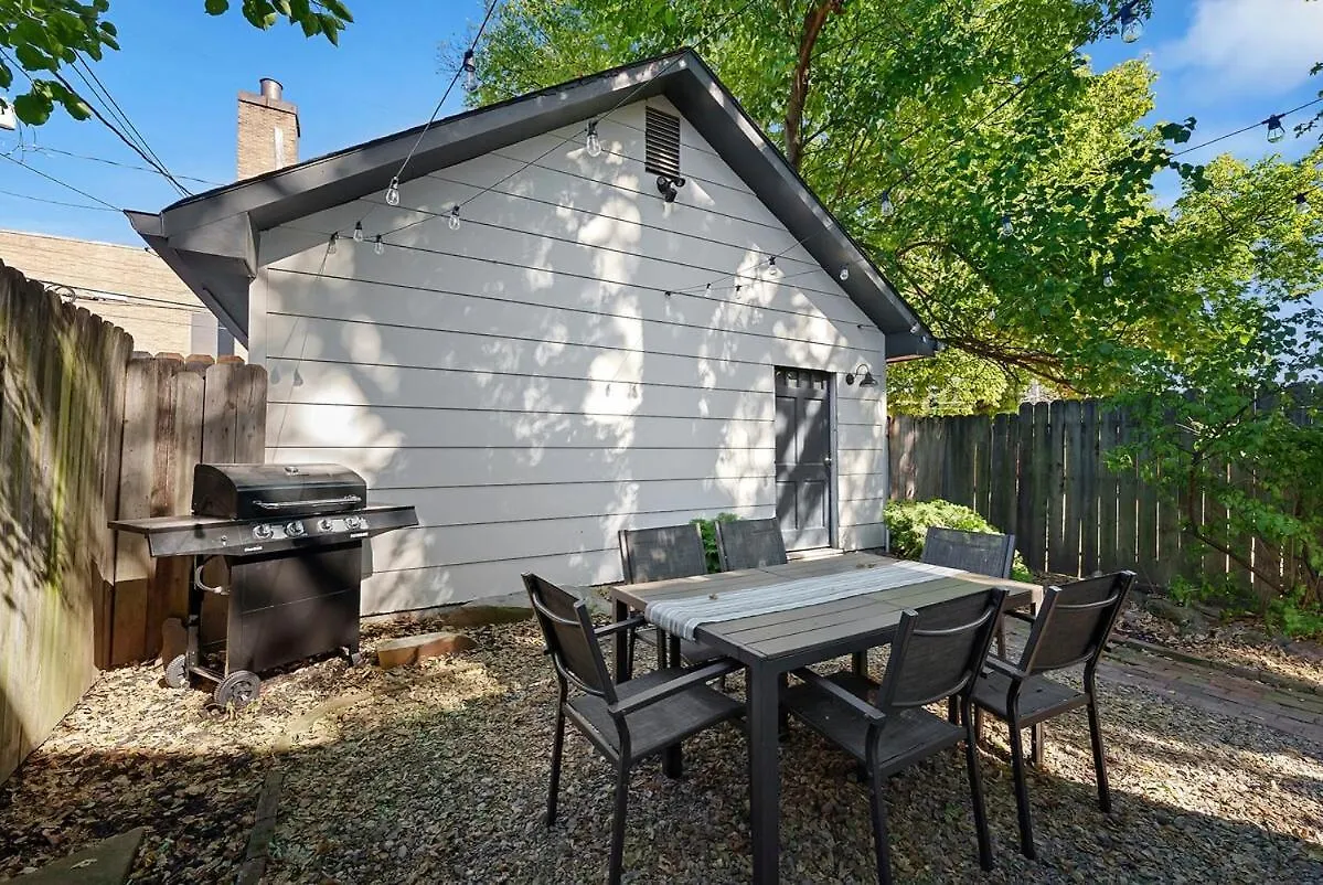 Perfect Location-Short North Home Huge4-Car Garage Columbus