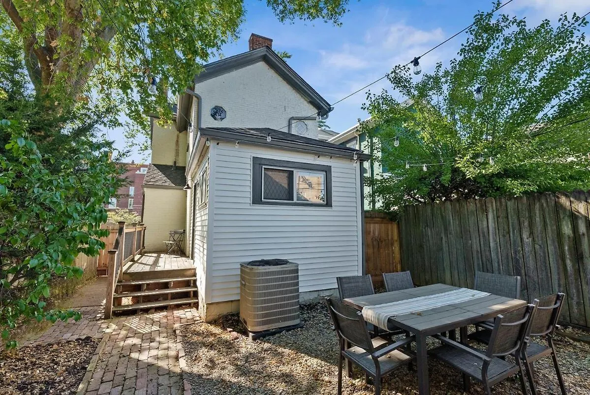 Holiday home Perfect Location-Short North Home Huge4-Car Garage Columbus